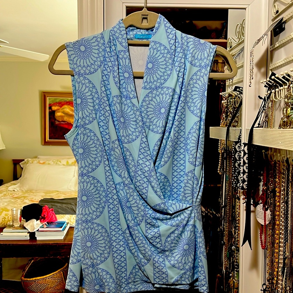 Sleeveless top